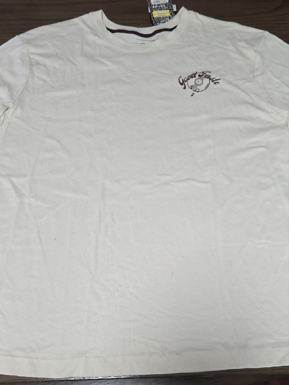 Cream Graphic Men’s Shirt - Picture 3 of 4